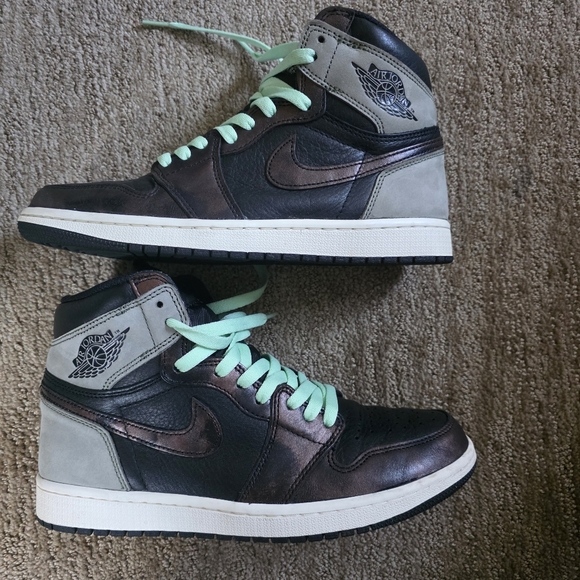 Nike Jordan 1 High "Patina" - Picture 1 of 6